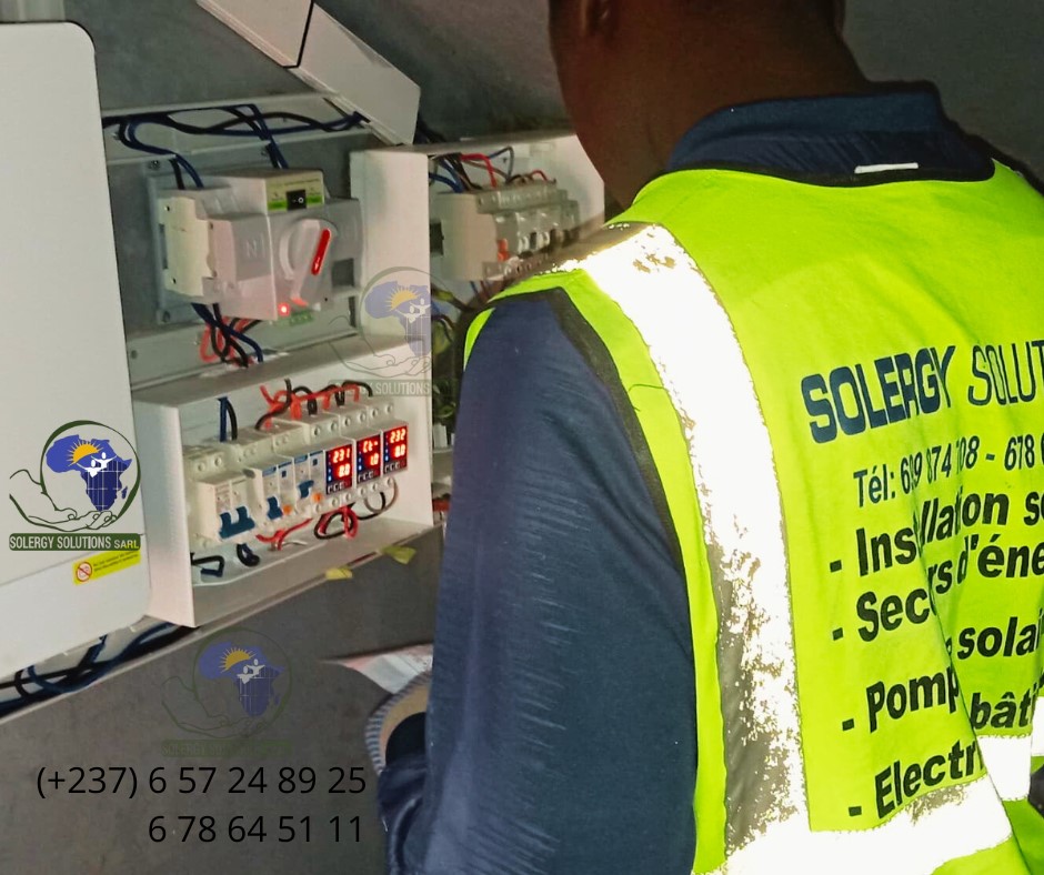 FORMATION DES TECHNICIENS ET TECHNICO-COMMERCIAUX